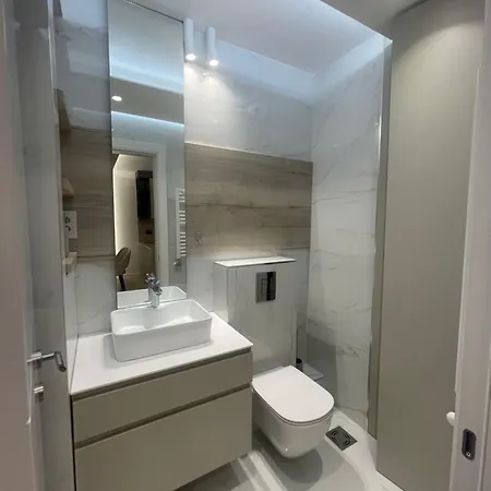 Lujo Art & Joy Apartment