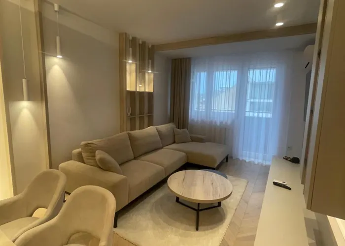 Lujo Art & Joy Apartment Novi Sad