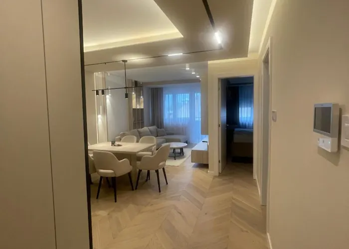 Lujo Art & Joy Apartment *